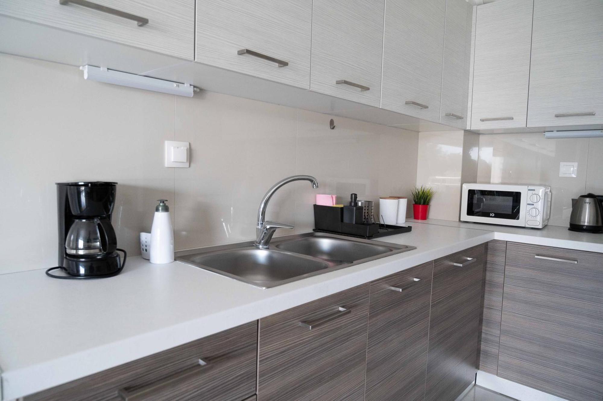 Modern Spacious Apartment Located In Piraeus Pireu Exterior foto